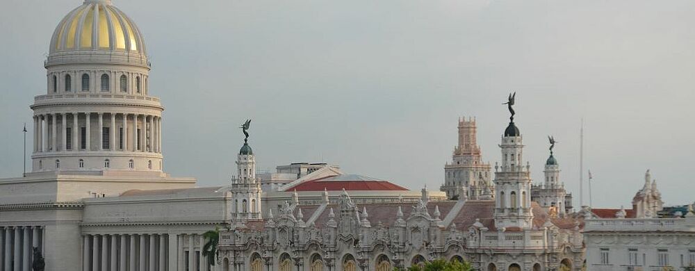 Typisches Kuba-Motiv: Das Capitolio, das nun über eine teils goldene Kuppel verfügt